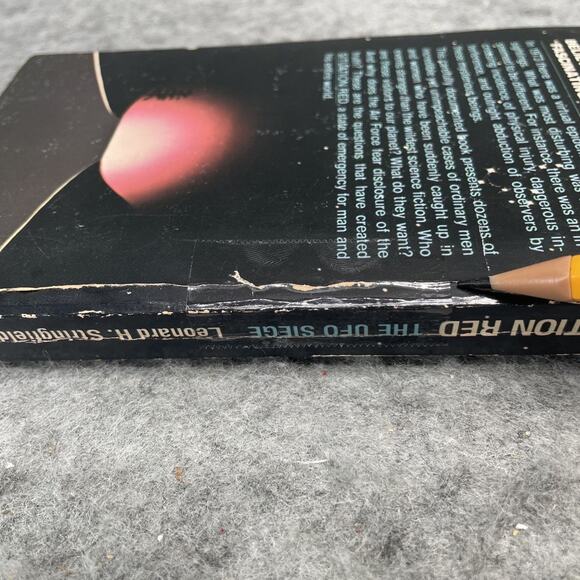 VTG Situation Red: The UFO Siege ~ Leonard H. Stringfield ~ 1977 ~ Fawcett CREST - Picture 8 of 8